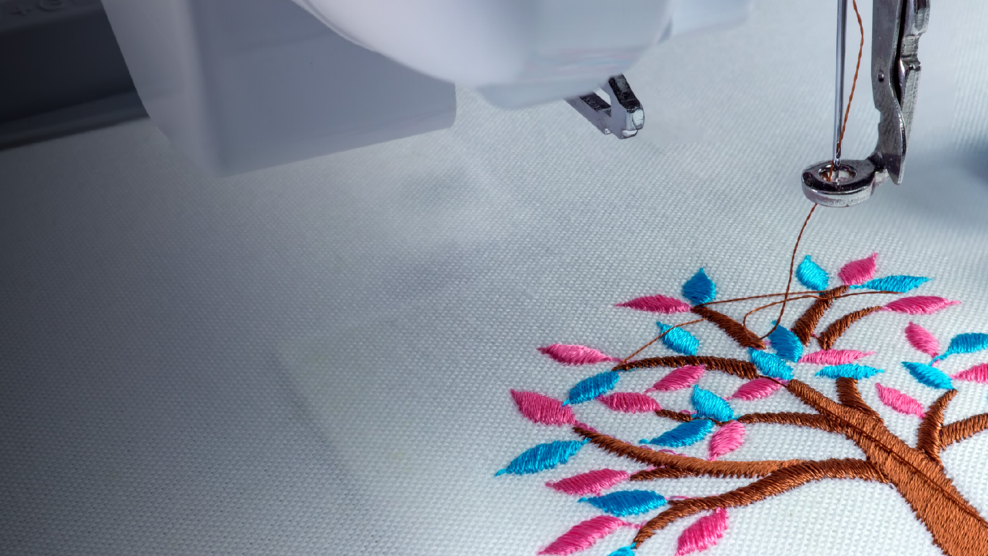 How to Pick the Right Embroidery Thread for a Machine?