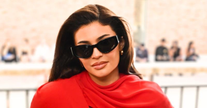 Here's Looking Inside Kylie Jenner’s Billionaire Lifestyle: From Glam Photoshoots to Jet-Setting - Inquisitr