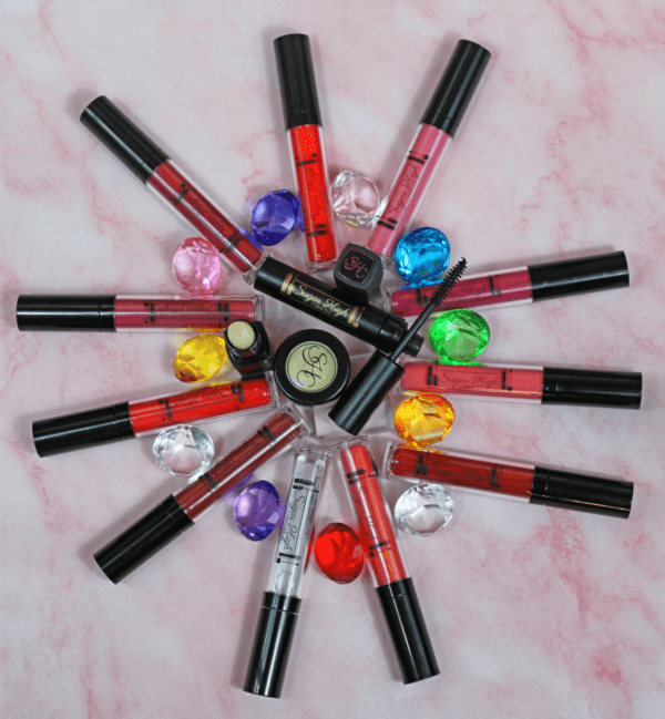 All-Day Glam: Long Lasting Wear Lip Glosses That Actually Last – Site Title