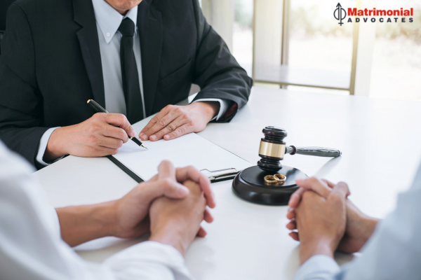 Mutual Divorce Lawyers: A Comprehensive Guide | TheAmberPost