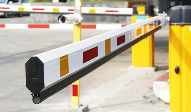 Gate Barrier System Services in Dubai
