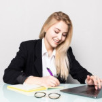 Amelia Jones Profile Picture