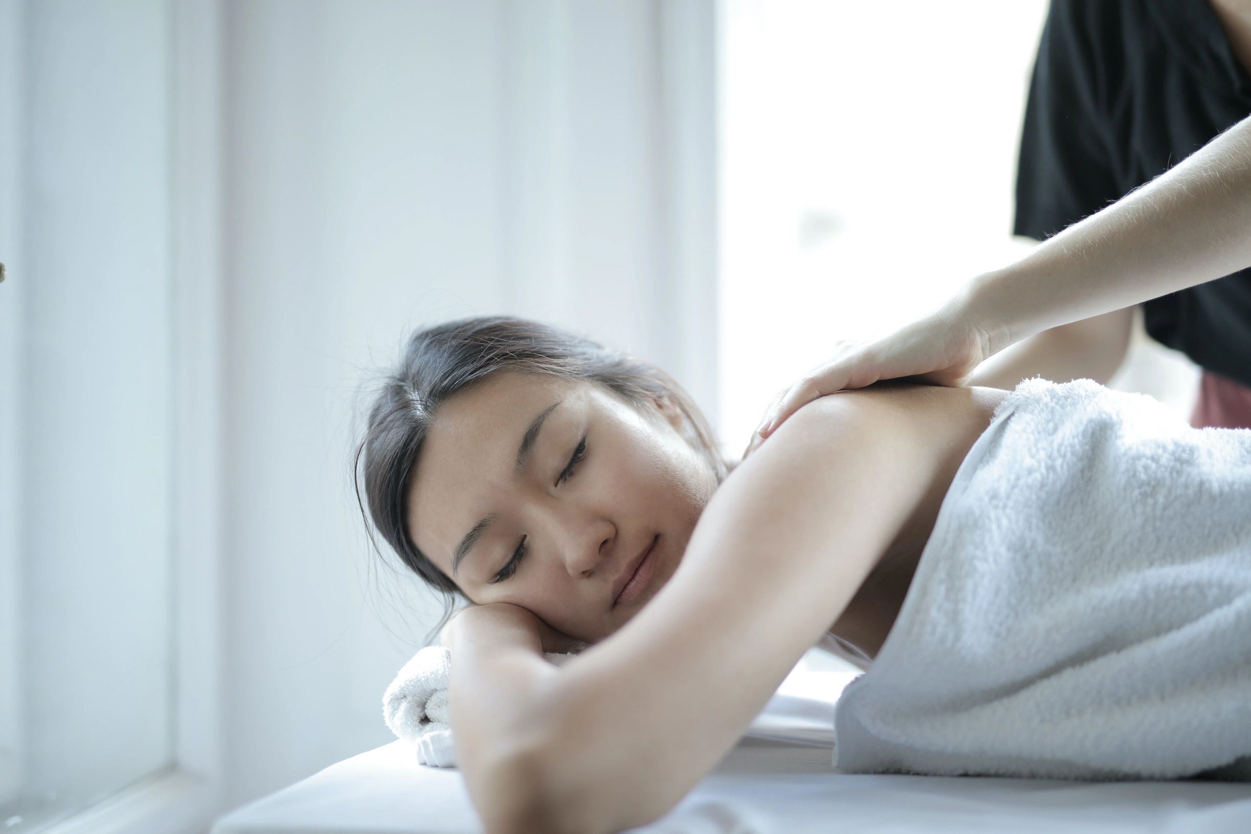 Makati sensual massage - Hotel Service Massage, Special Massage, Happy Ending, Hotel Service Massage