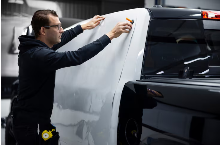 Choosing a Vehicle Branding Company in Dubai: 10 Questions to Ask Before You Sign