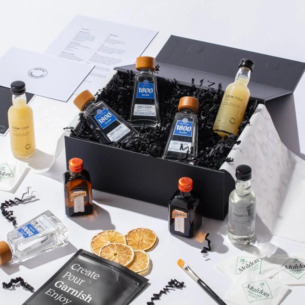 How Corporate Gifting Strengthens Business Relationships | Author Cocktail Connoisseurs | Sociomix