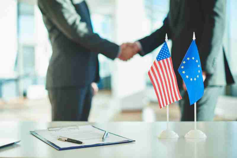E-2 Treaty Investors: Complete Guide to U.S. Investor Visa Requirements