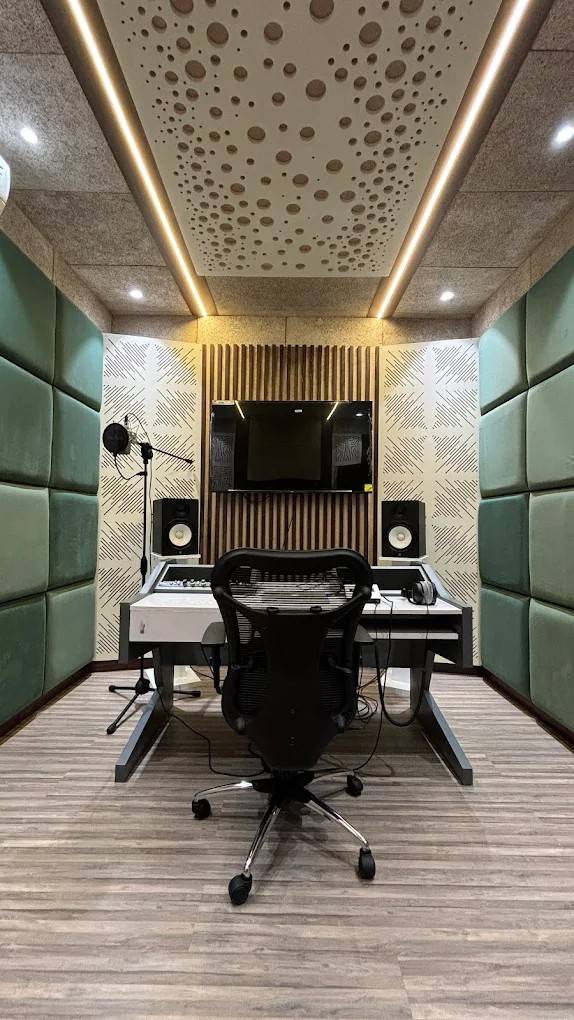 Sound Engineering Course in Chandigarh | BeatWork Studio