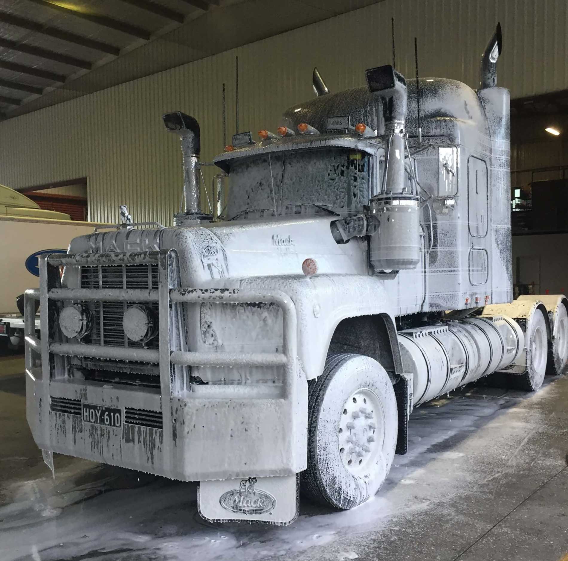 Mobile Truck Detailing - Fast & Reliable - VIPCC