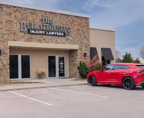 Wichita Auto Accident Lawyer: What Makes a Strong Accident Claim? – John Muler